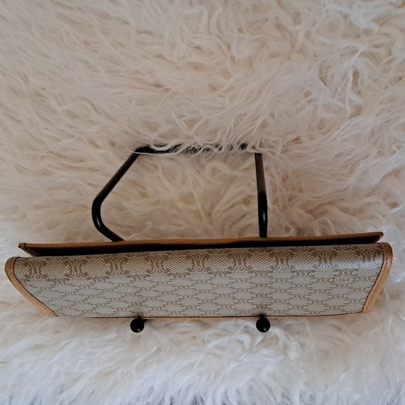 Celine Macadam Wallet - Authentic VGUC - Picture 12 of 17